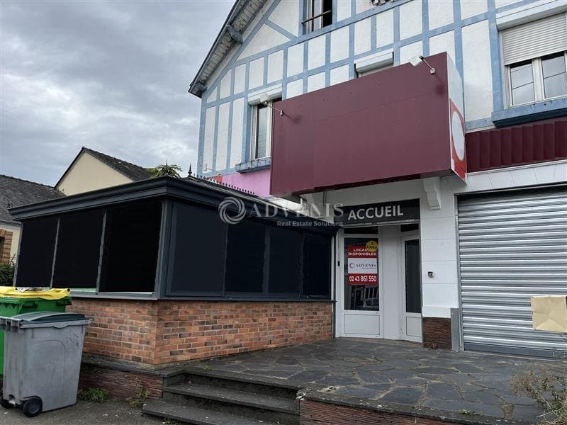 Local commercial · 199 m² · Location — photo 2