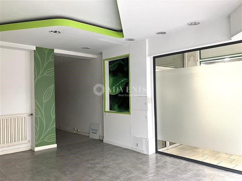 Local commercial · 80 m² · Achat des murs — photo 2