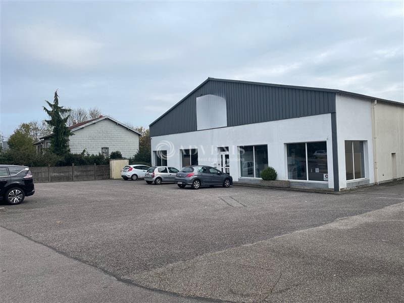 Local commercial · 500 m² · Achat des murs — photo 3
