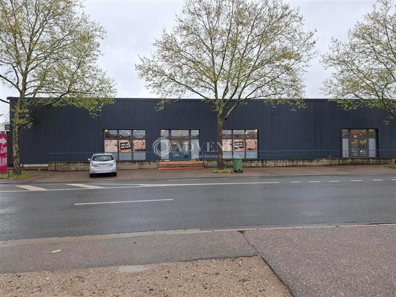 Local commercial · 850 m² · Achat des murs — photo 3