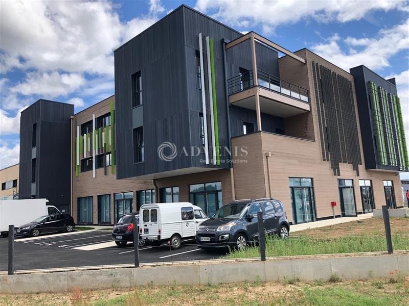 Local commercial · 310 m² · Location — photo 1