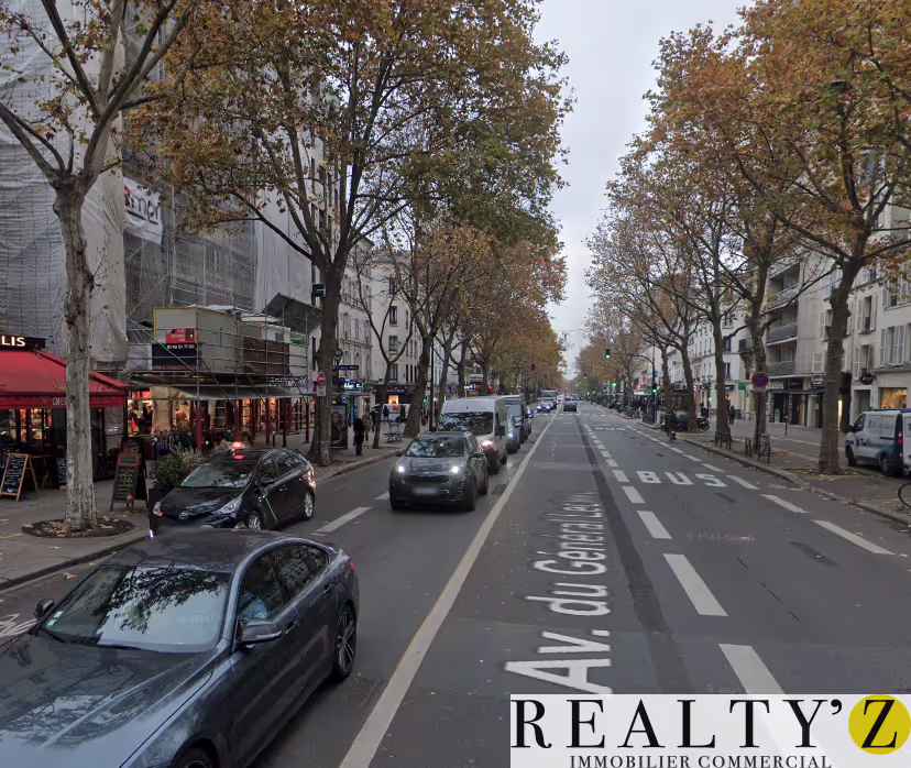 Local commercial · 148 m² · Location — photo 1