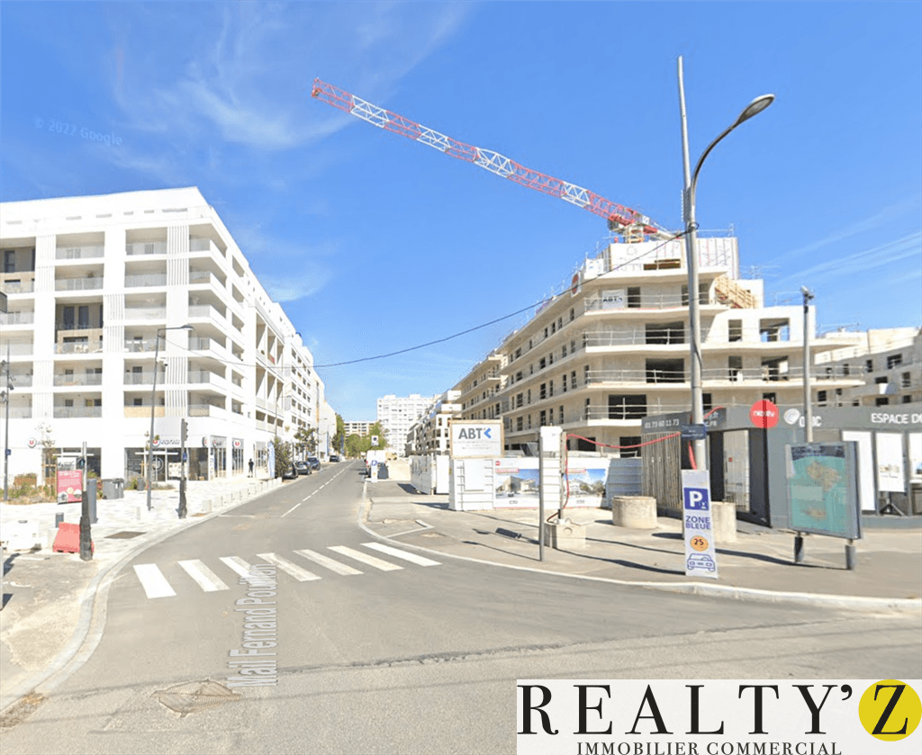 Local commercial · 179 m² · Location — photo 1