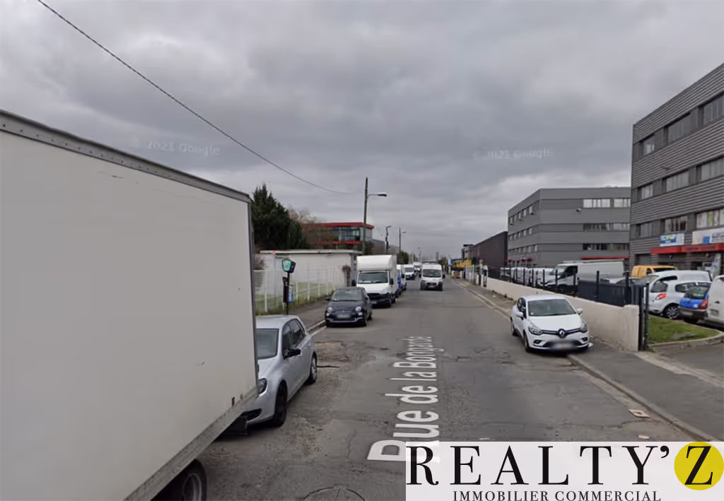 Local commercial · 250 m² · Location — photo 1