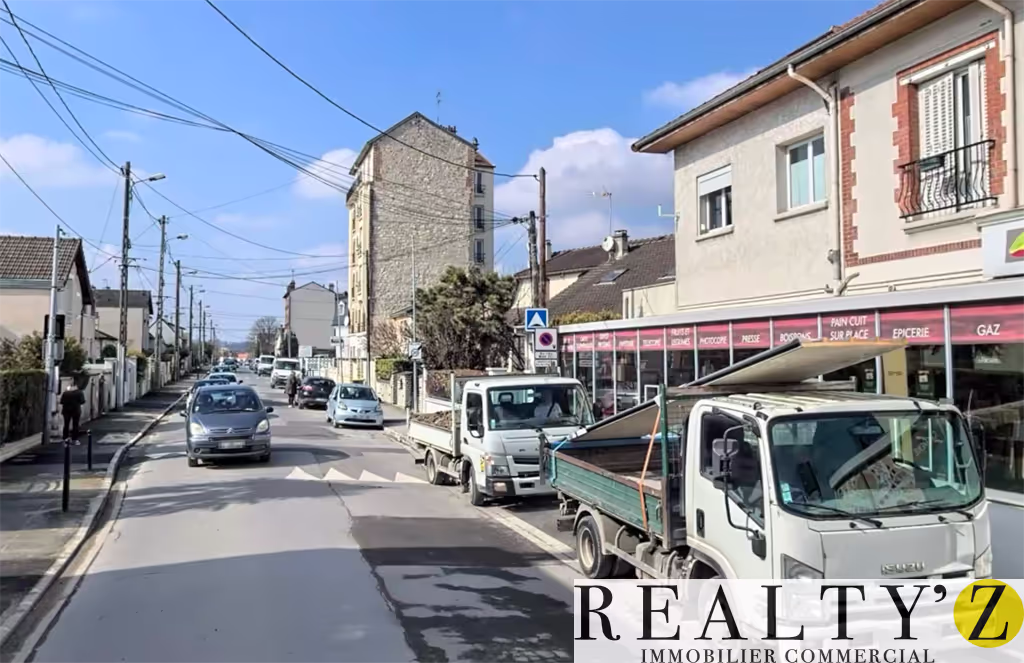 Local commercial · 80 m² · Location — photo 1