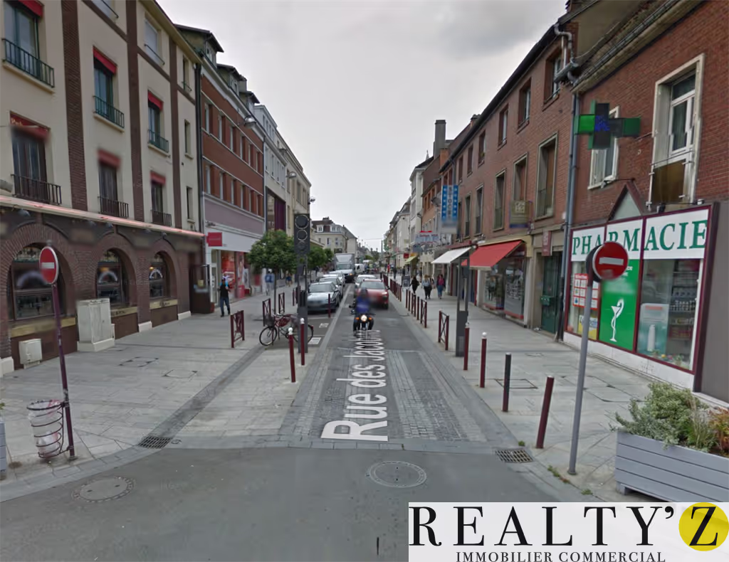 Local commercial · 119 m² · Achat des murs — photo 1