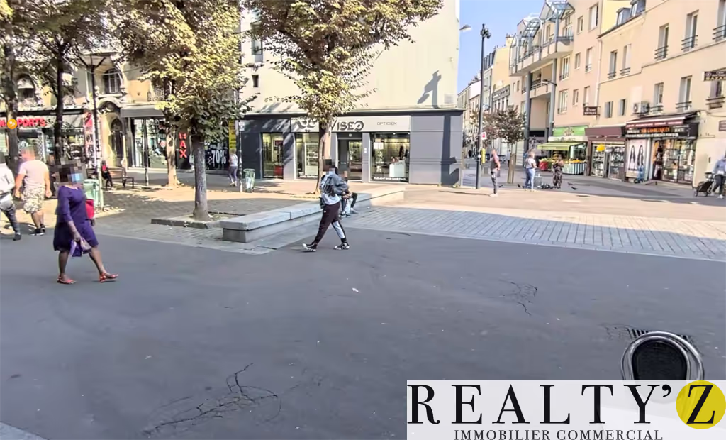 Local commercial · 150 m² · Achat des murs — photo 1