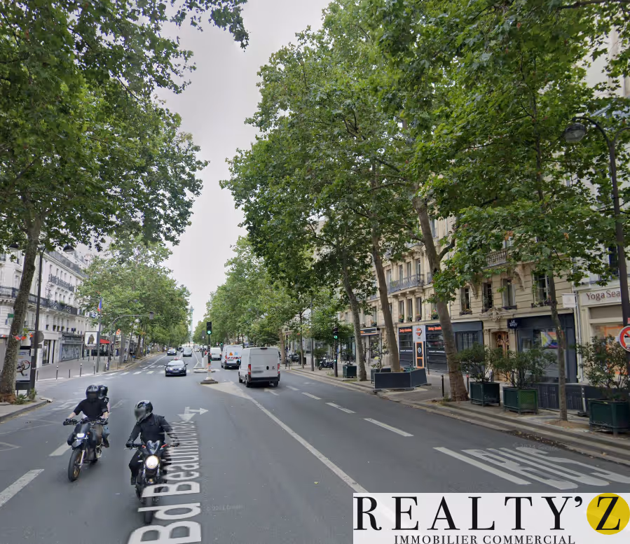 Local commercial · 30 m² · Location — photo 1