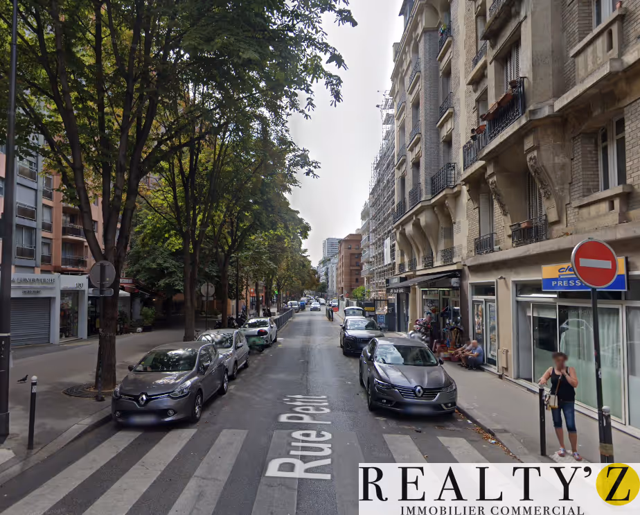 Local commercial · 124 m² · Location — photo 1