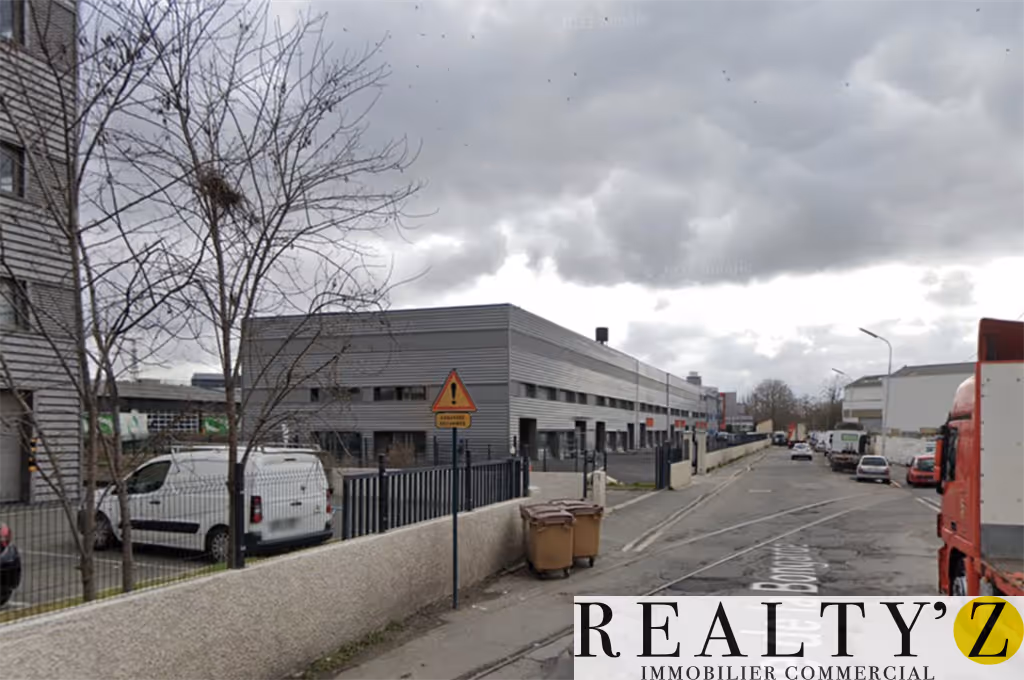 Local commercial · 120 m² · Location — photo 1