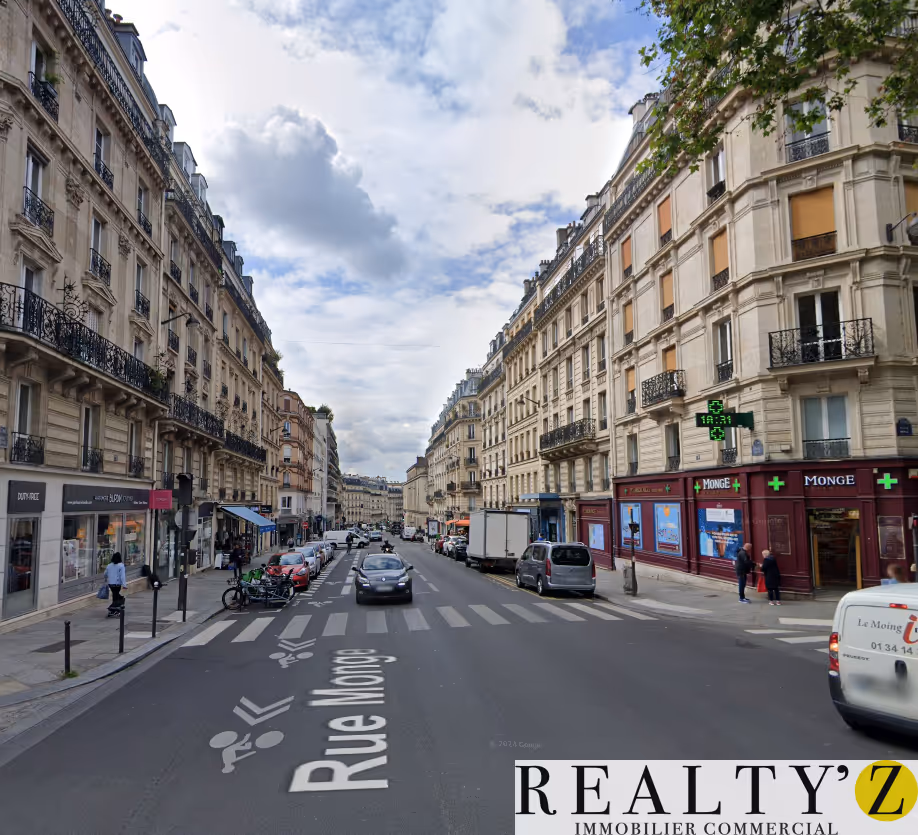 Local commercial · 79 m² · Location — photo 1