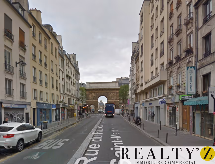 Local commercial · 97 m² · Achat des murs — photo 1