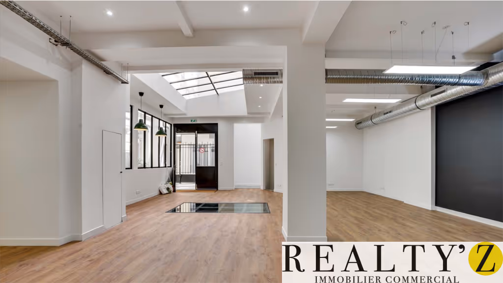 Local commercial · 238 m² · Achat des murs — photo 1