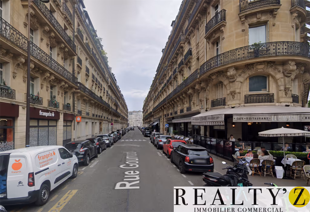 Local commercial · 168 m² · Location — photo 1