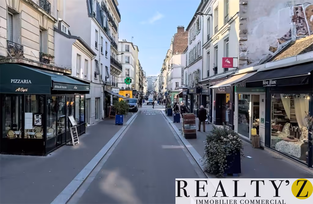 Local commercial · 114 m² · Location — photo 1