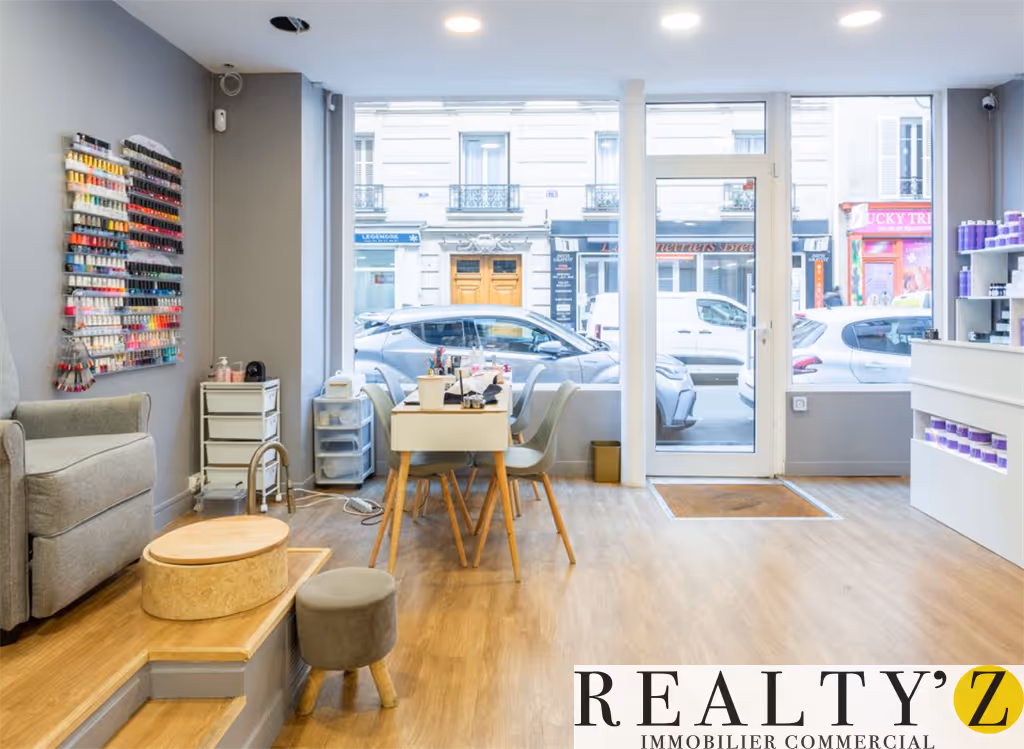 Local commercial · 130 m² · Achat des murs — photo 1