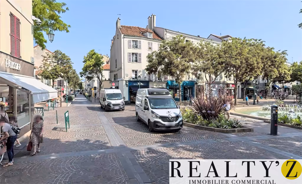 Local commercial · 50 m² · Location — photo 1