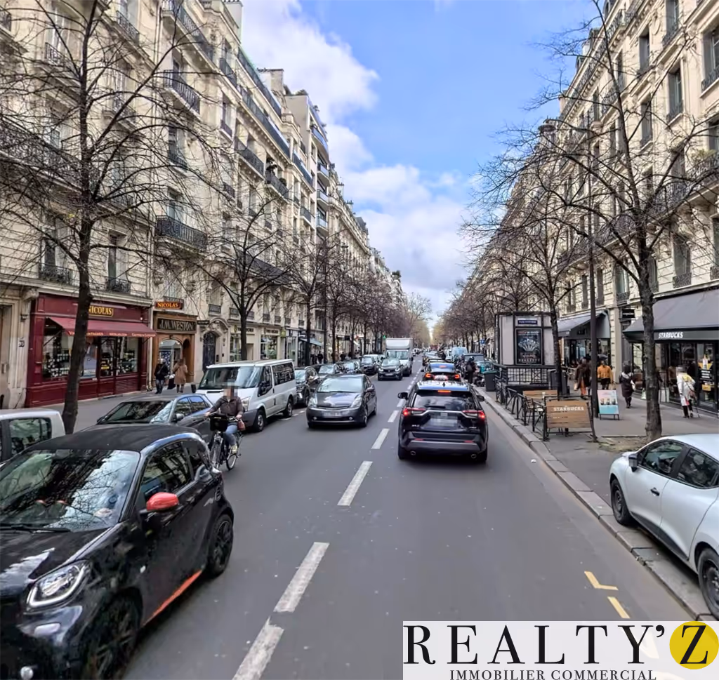 Local commercial · 275 m² · Location — photo 1
