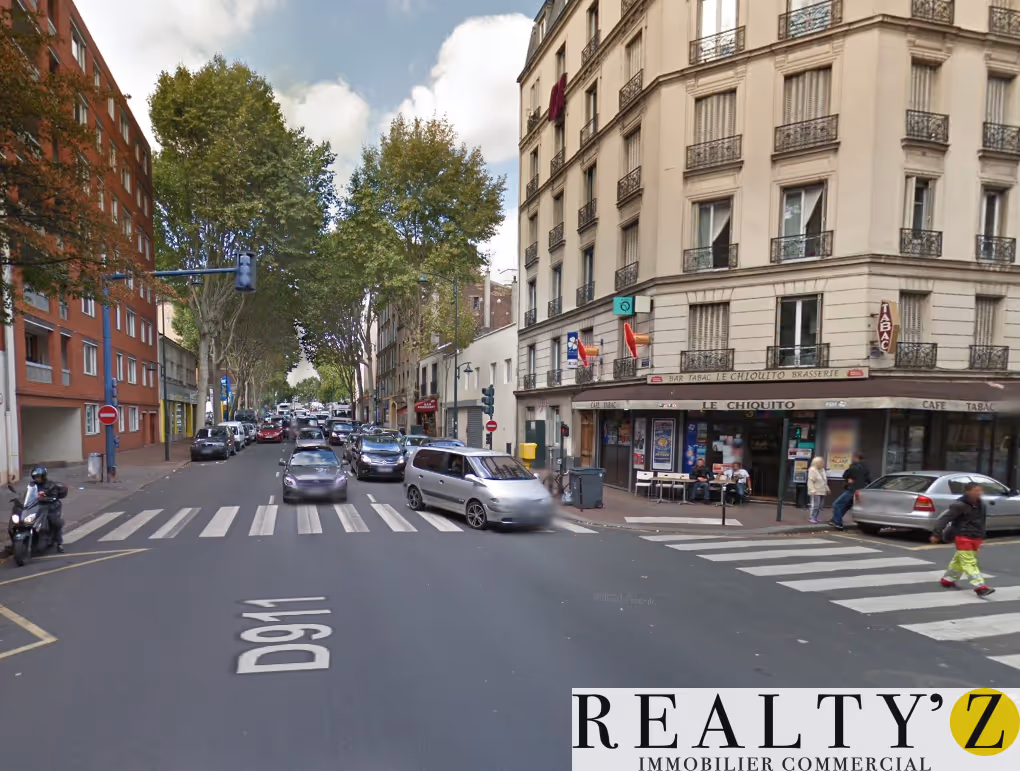 Local commercial · 130 m² · Location — photo 1