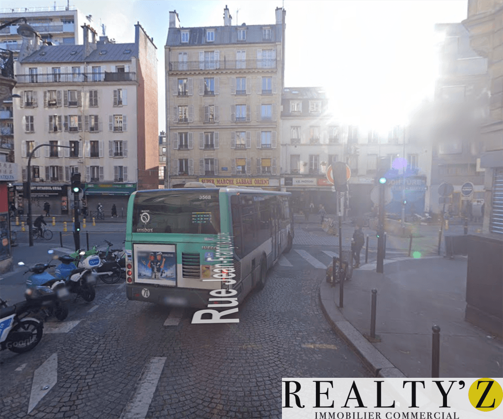 Local commercial · 227 m² · Achat des murs — photo 1