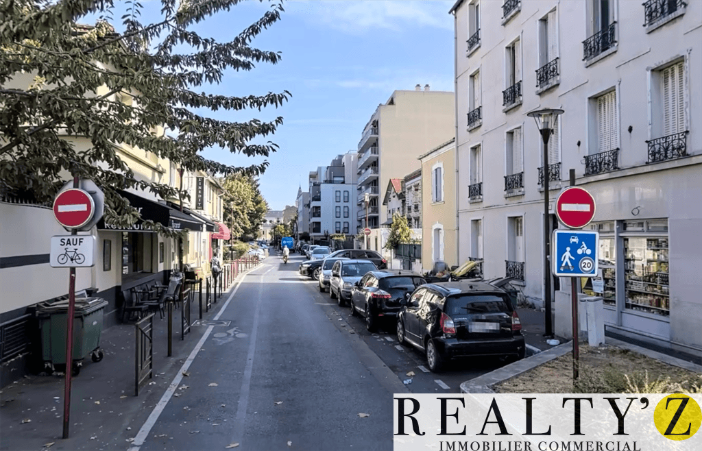 Local commercial · 120 m² · Achat des murs — photo 1