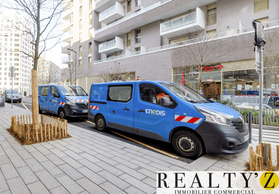 Local commercial · 154 m² · Location — photo 1