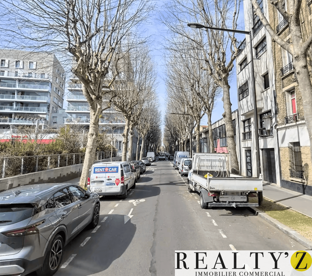 Local commercial · 280 m² · Location — photo 1