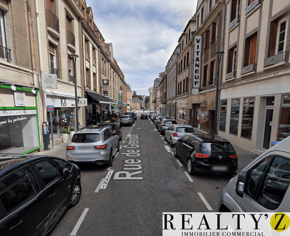 Local commercial · 170 m² · Location — photo 1