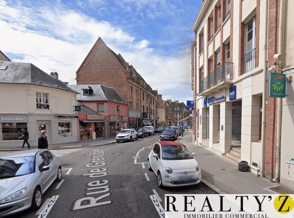 Local commercial · 170 m² · Location — photo 1