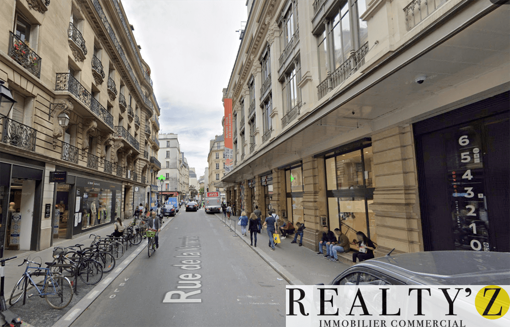 Local commercial · 171 m² · Location — photo 1