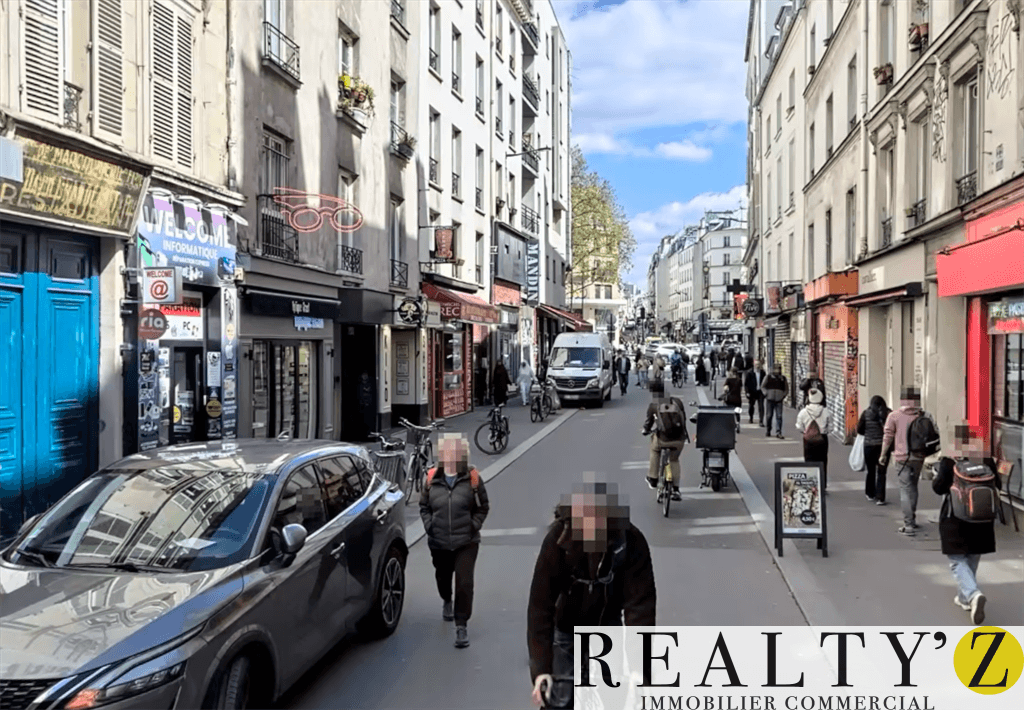 Local commercial · 354 m² · Location — photo 1