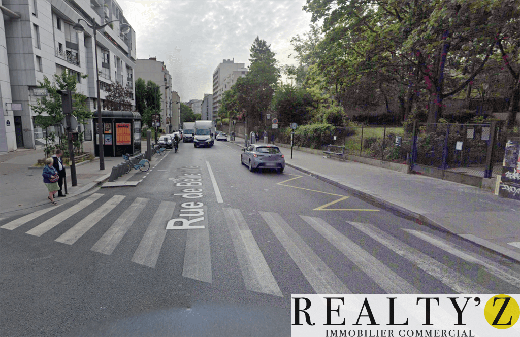 Local commercial · 354 m² · Location — photo 1