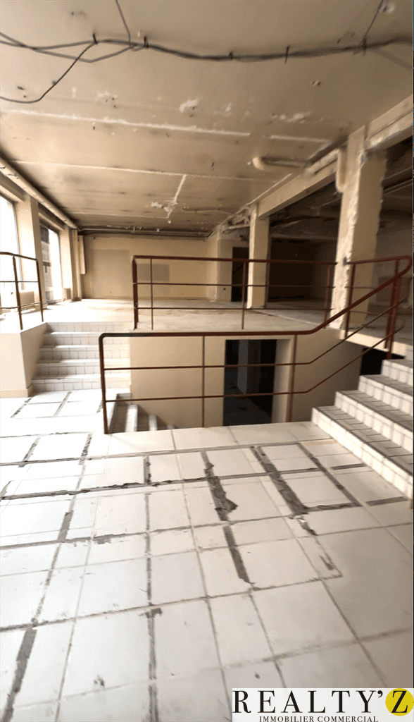 Murs commerciaux · 461 m² · Achat des murs — photo 1