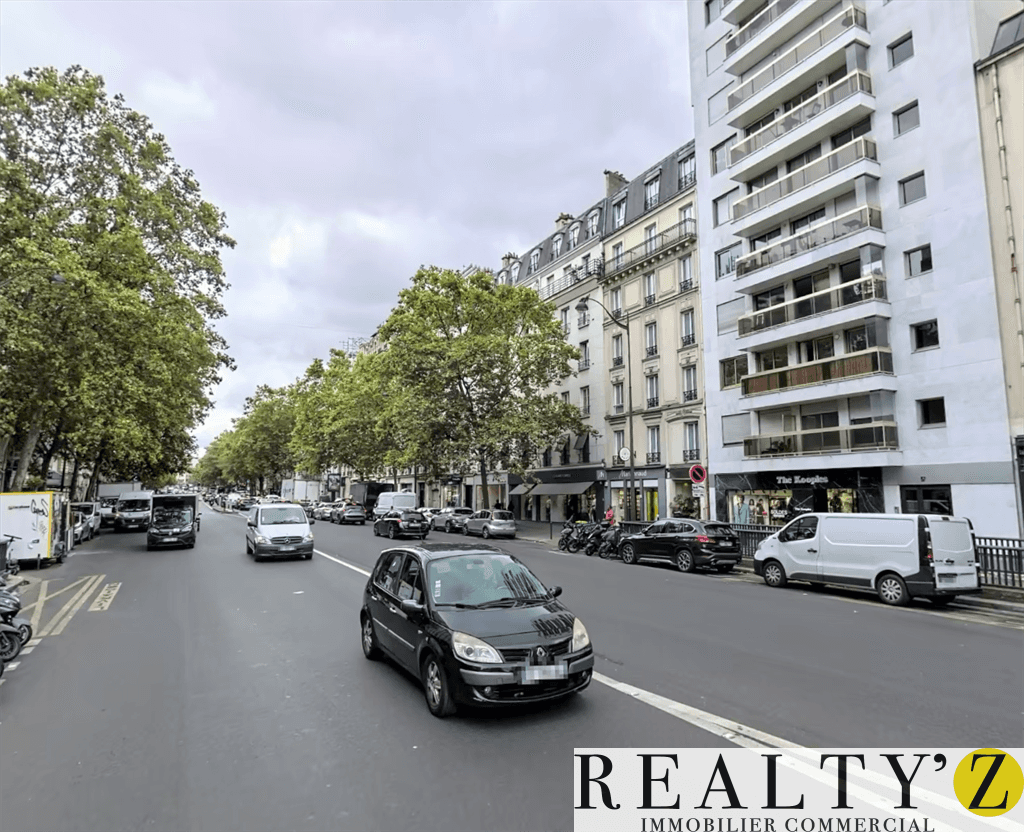 Local commercial · 75 m² · Location — photo 1