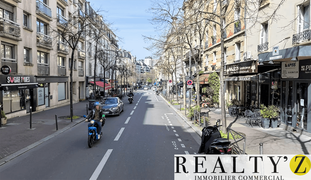 Local commercial · 75 m² · Location — photo 1