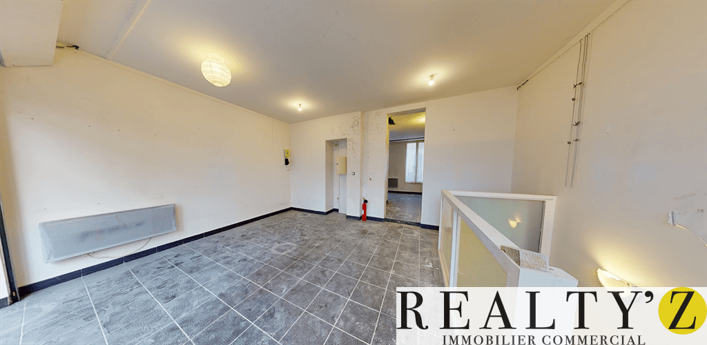 Local commercial · 80 m² · Location — photo 1