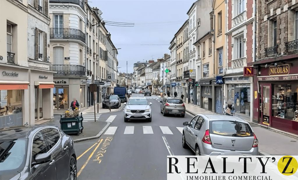 Local commercial · 61 m² · Achat des murs — photo 1