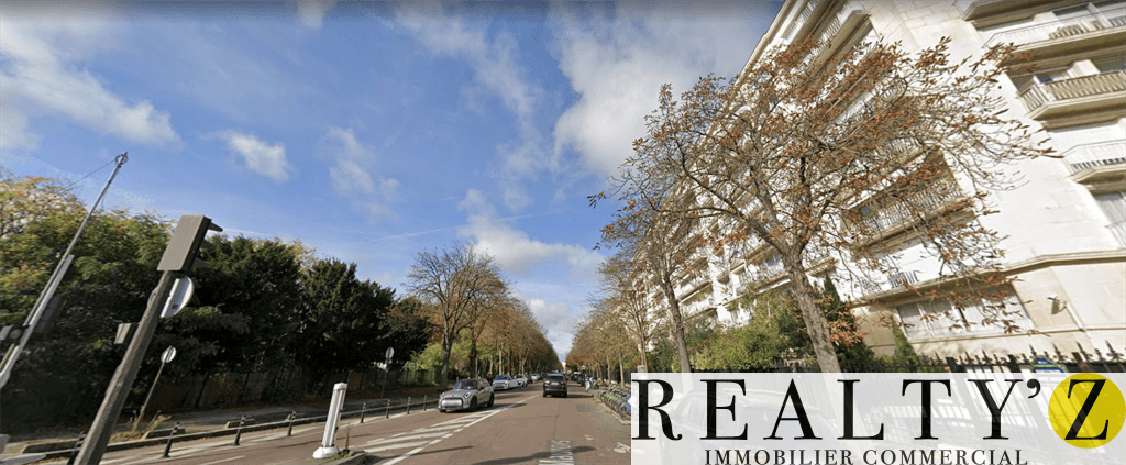 Local commercial · 57 m² · Location — photo 1