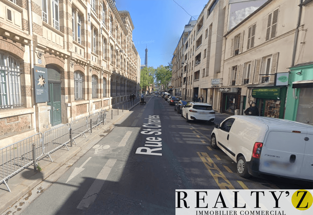 Local commercial · 1795 m² · Achat des murs — photo 1