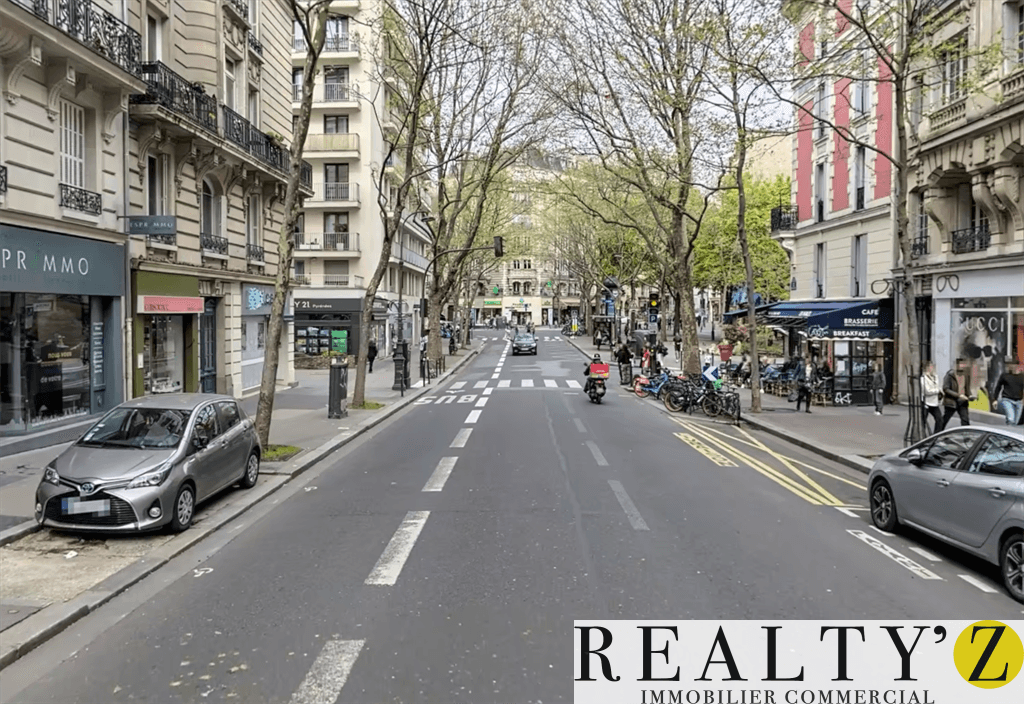 Local commercial · 37 m² · Location — photo 1