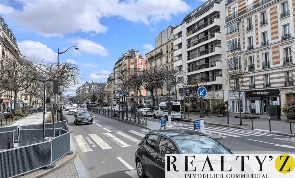 Local commercial · 90 m² · Achat des murs — photo 1