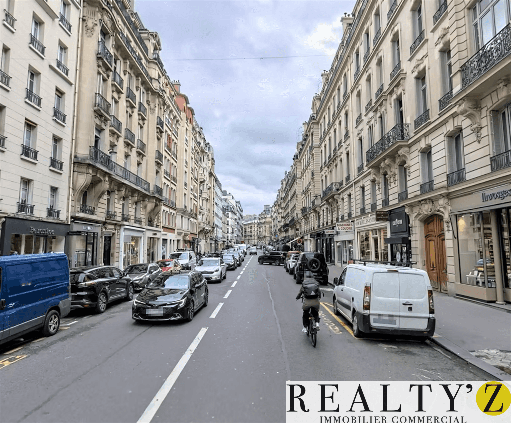 Local commercial · 96 m² · Location — photo 1