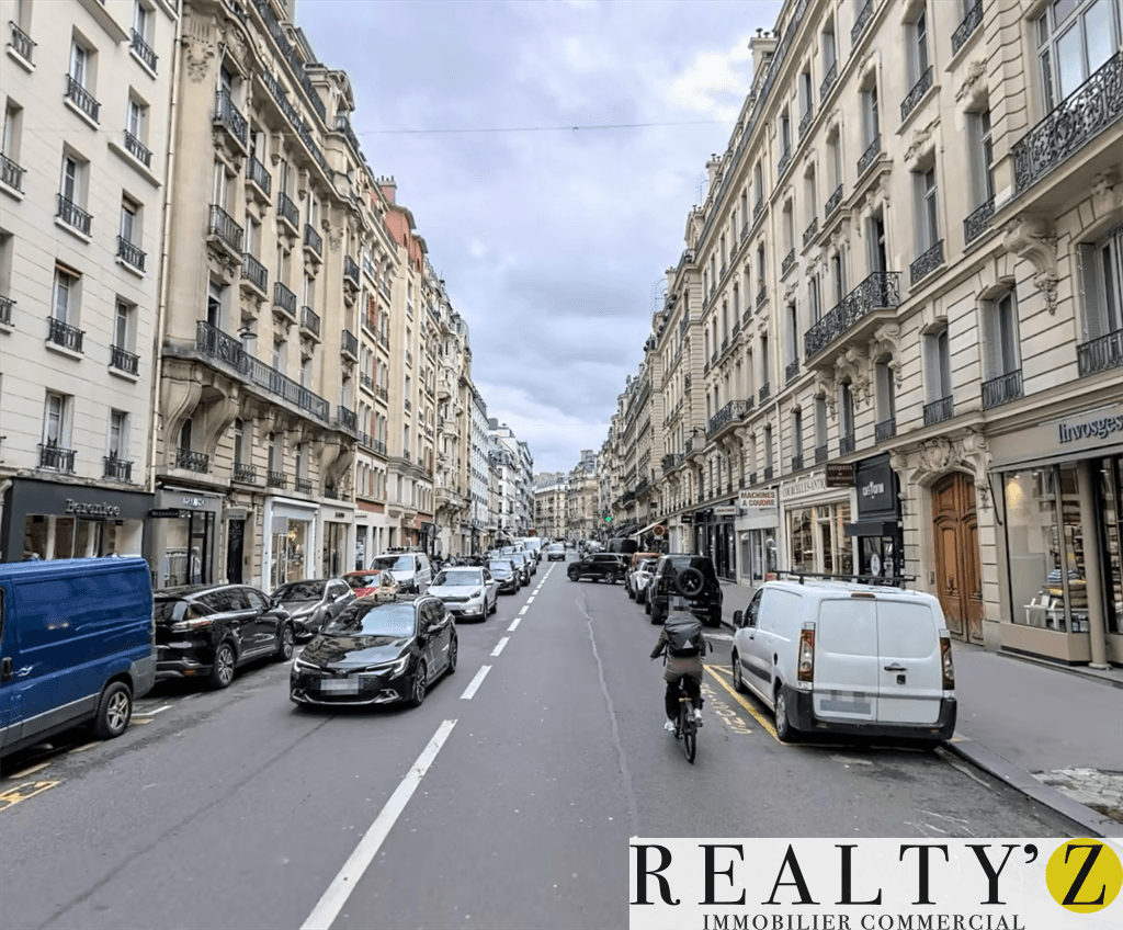 Local commercial · 96 m² · Location — photo 1