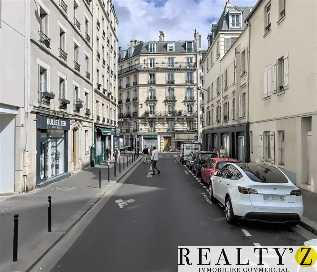 Local commercial · 1300 m² · Location — photo 1
