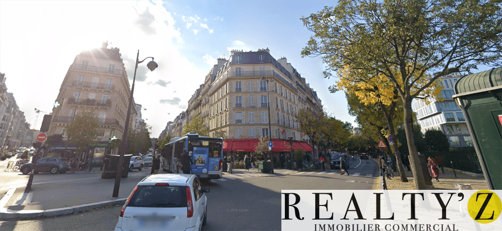 Local commercial · 44 m² · Location — photo 1