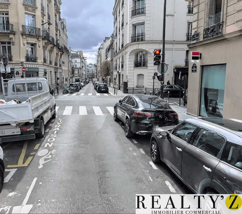Local commercial · 35 m² · Achat des murs — photo 1