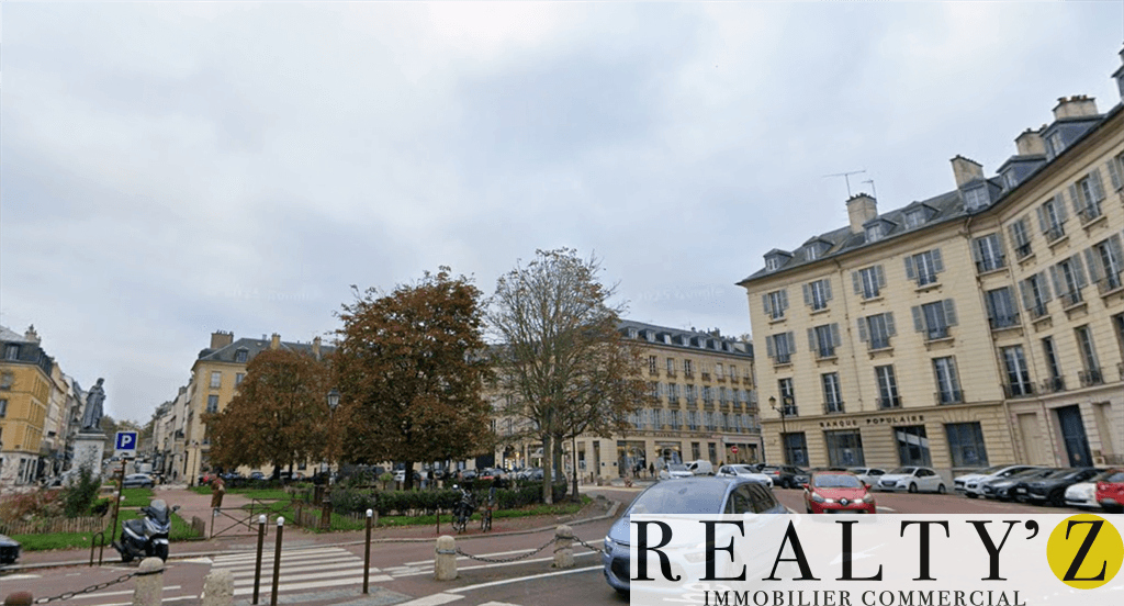 Local commercial · 62 m² · Location — photo 1