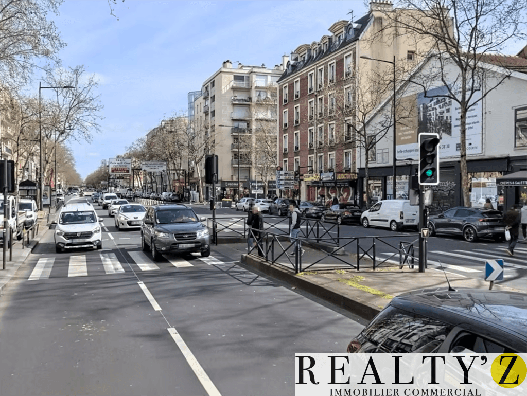 Local commercial · 110 m² · Location — photo 1