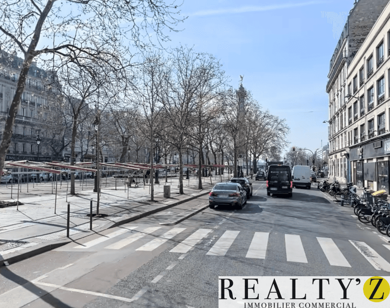 Local commercial · 97 m² · Location — photo 1