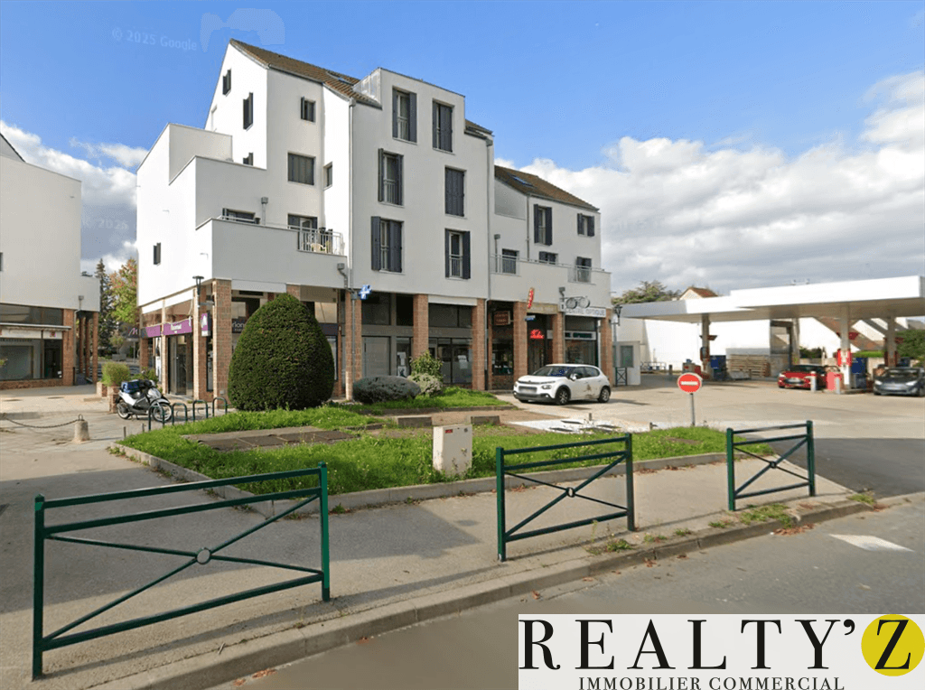 Local commercial · 59 m² · Location — photo 1